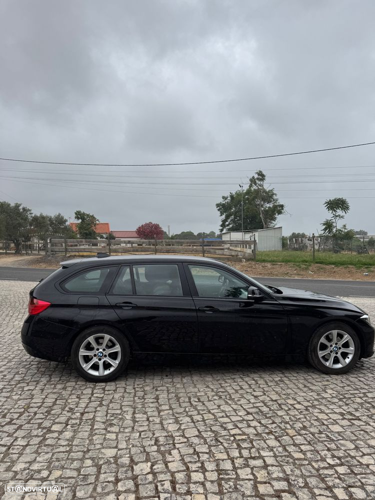 BMW 320 d Touring - 8
