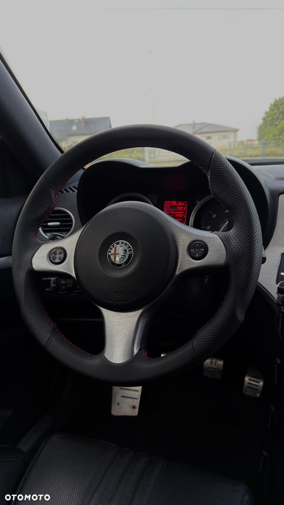 Alfa Romeo 159 1.9 JTDM 16V DPF ti - 6