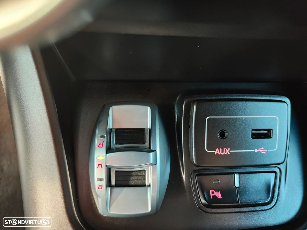 Alfa Romeo Giulietta 1750 TBi Veloce TCT - 13