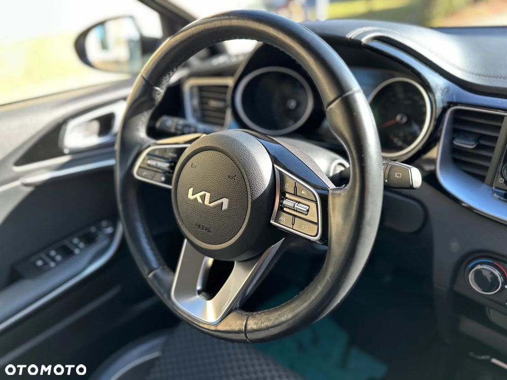Kia Ceed 1.5 T-GDI L - 16