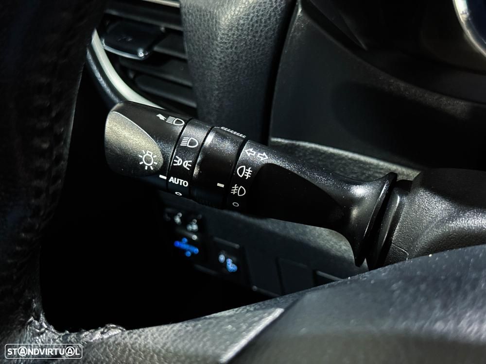 Toyota Corolla - 41