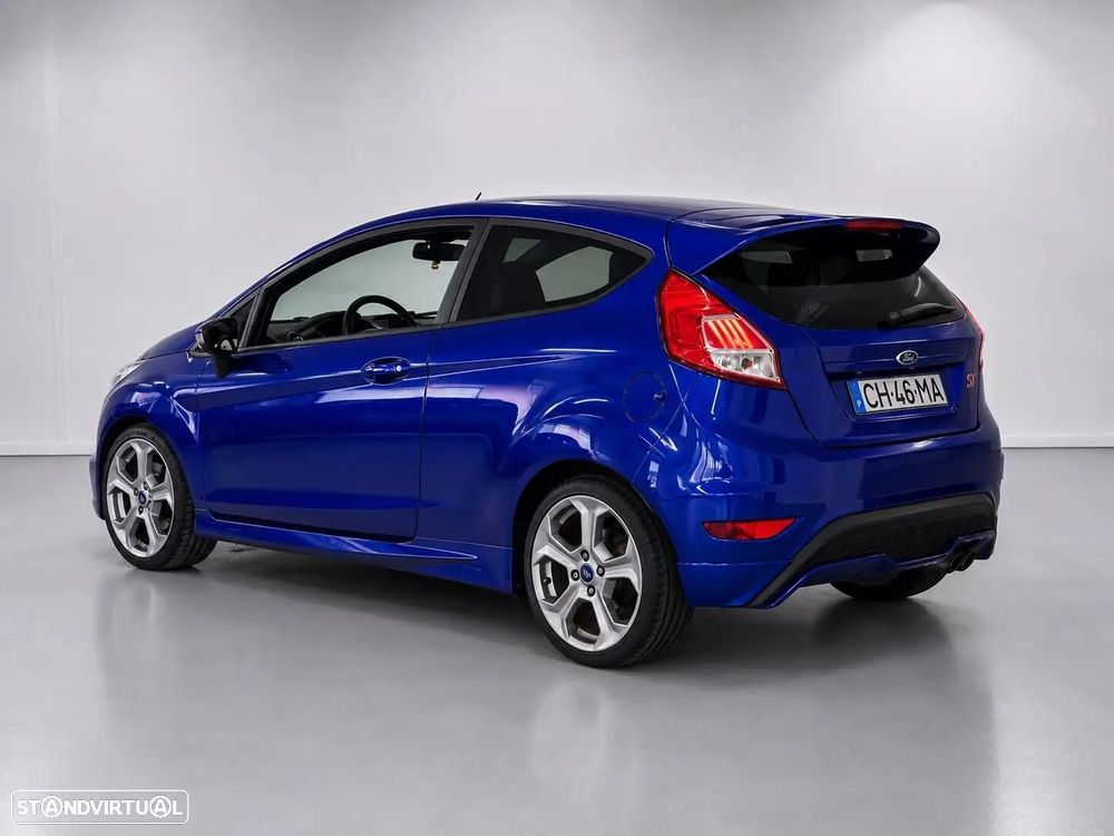 Ford Fiesta 1.6 EcoBoost c/ Pack Pele Desportiva ST - 6