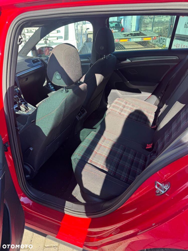 Volkswagen Golf GTI Performance BlueMotion Technology - 8