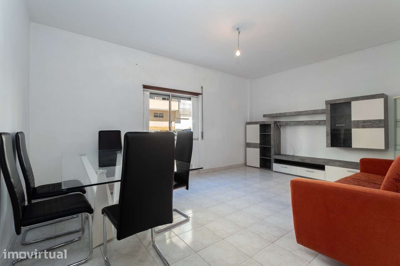Apartamento T1 localizado na Urbanização Jardim do Sol, na Arroja - Grande imagem: 4/20