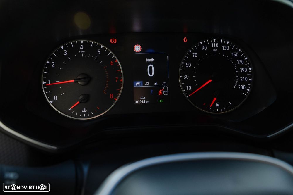 Renault Clio 1.0 TCe Zen Bi-Fuel - 10