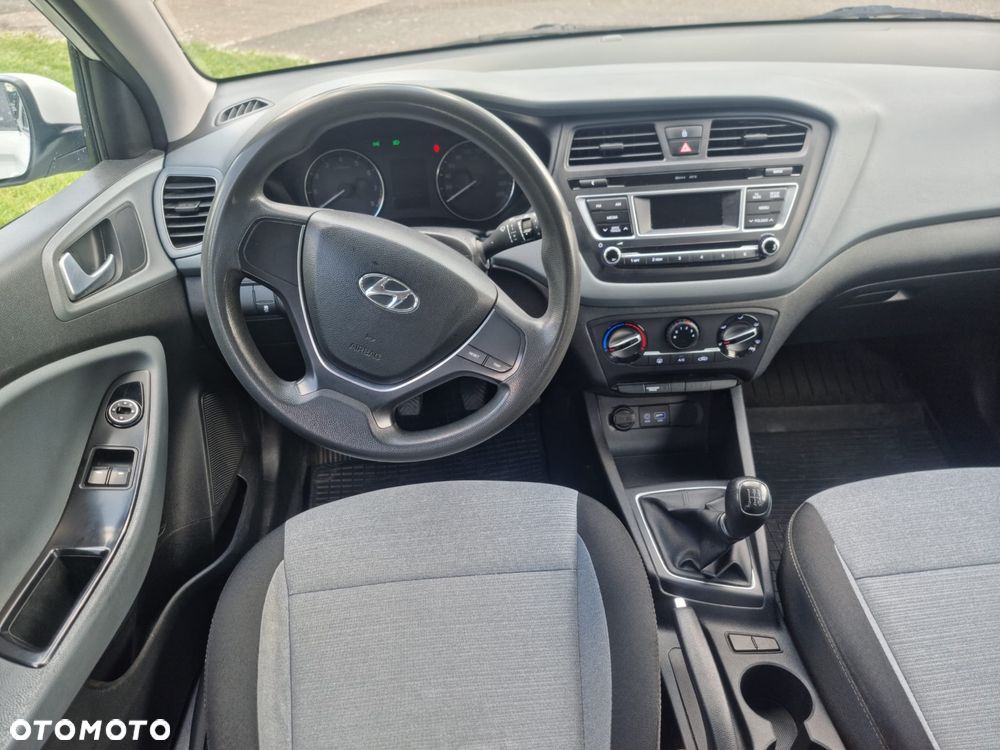 Hyundai i20 - 7
