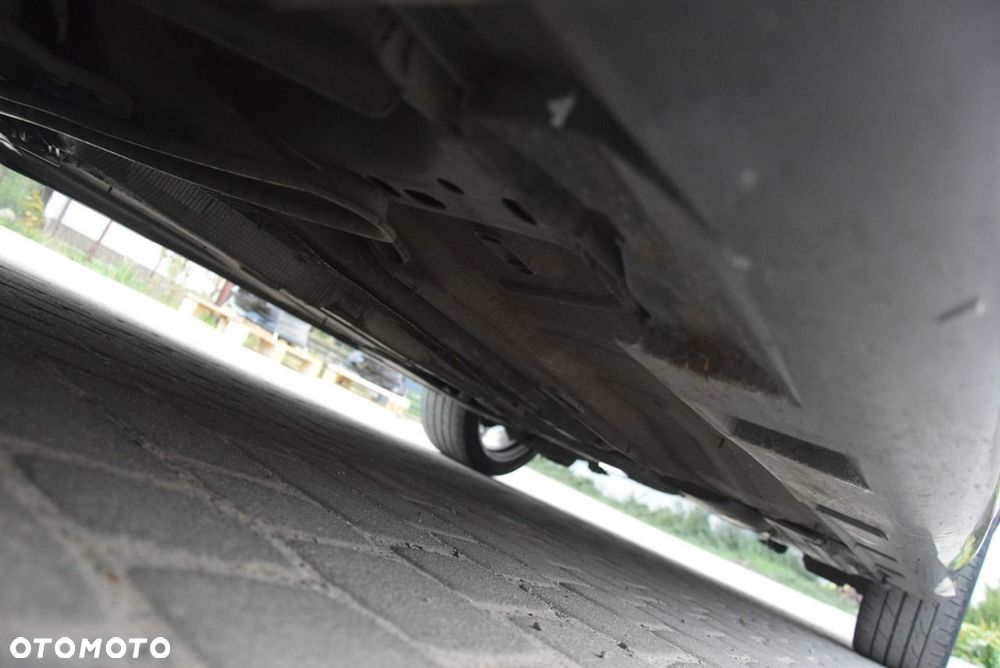 Ford Focus 1.5 EcoBlue Start-Stopp-System ST-LINE STYLE - 20