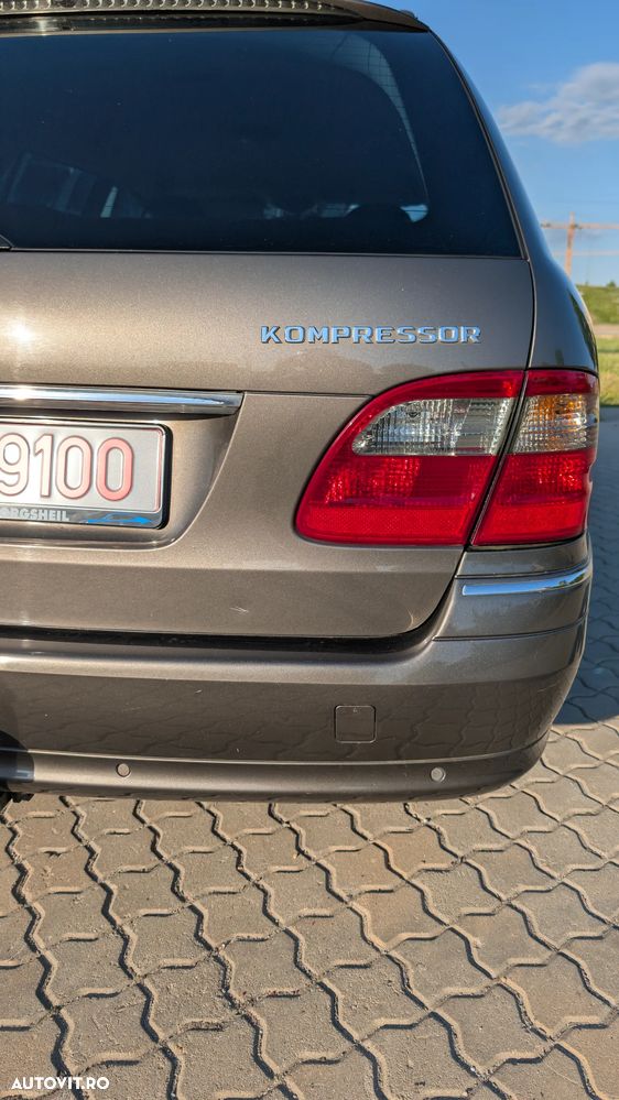 Mercedes-Benz E - 8