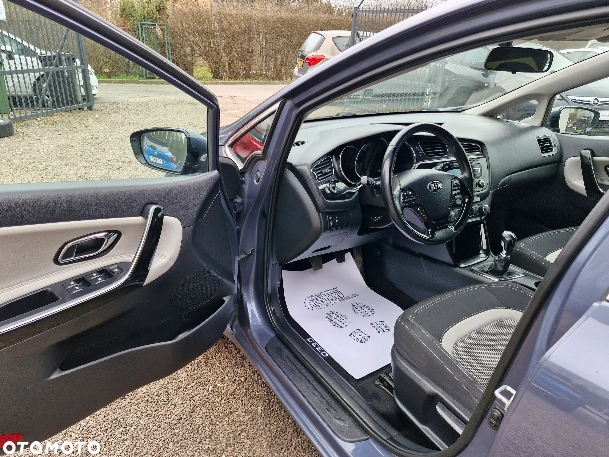 Kia Ceed Cee'd 1.6 CRDi XL - 10