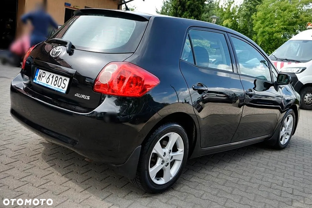Toyota Auris 1.4 D-4D - 7