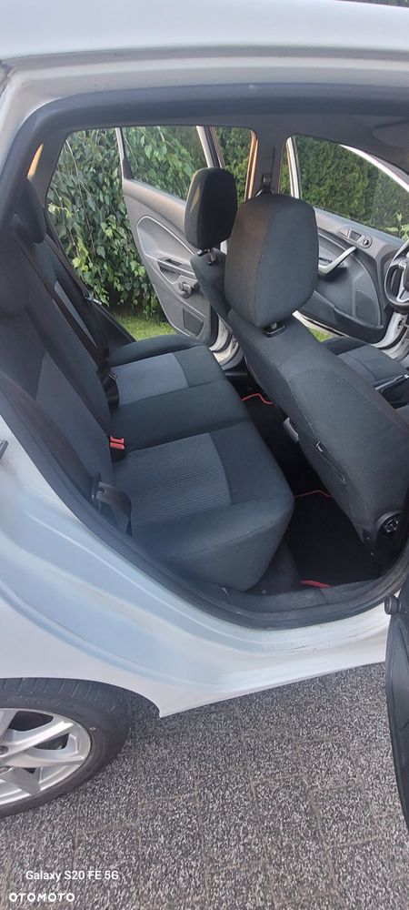 Ford Fiesta - 8