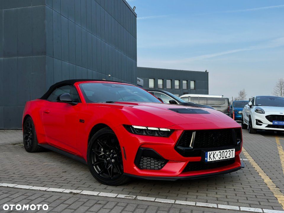 Ford Mustang - 3