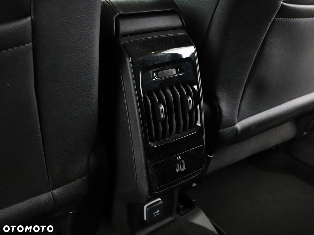 Jeep Compass 1.5 GSE T4 48V e-Hybrid Automatik Limited - 39