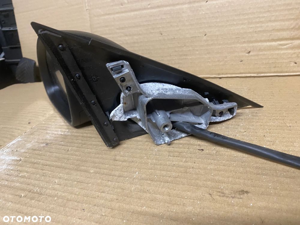 LUSTERKO LEWE MANUALNE SEAT IBIZA III 836193 - 2