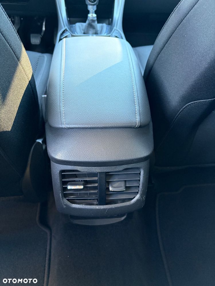 Ford Mondeo 1.5 EcoBoost Gold Edition - 35