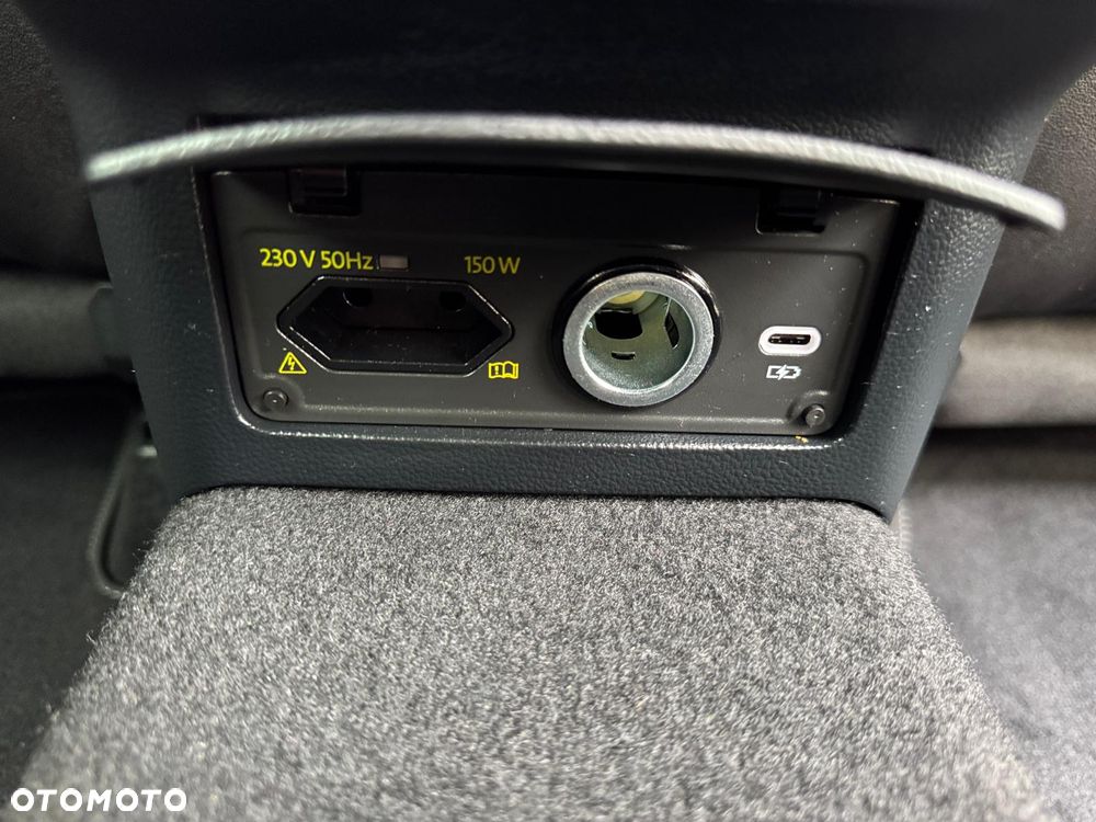 Volkswagen Arteon 2.0 TDI R-Line DSG - 38