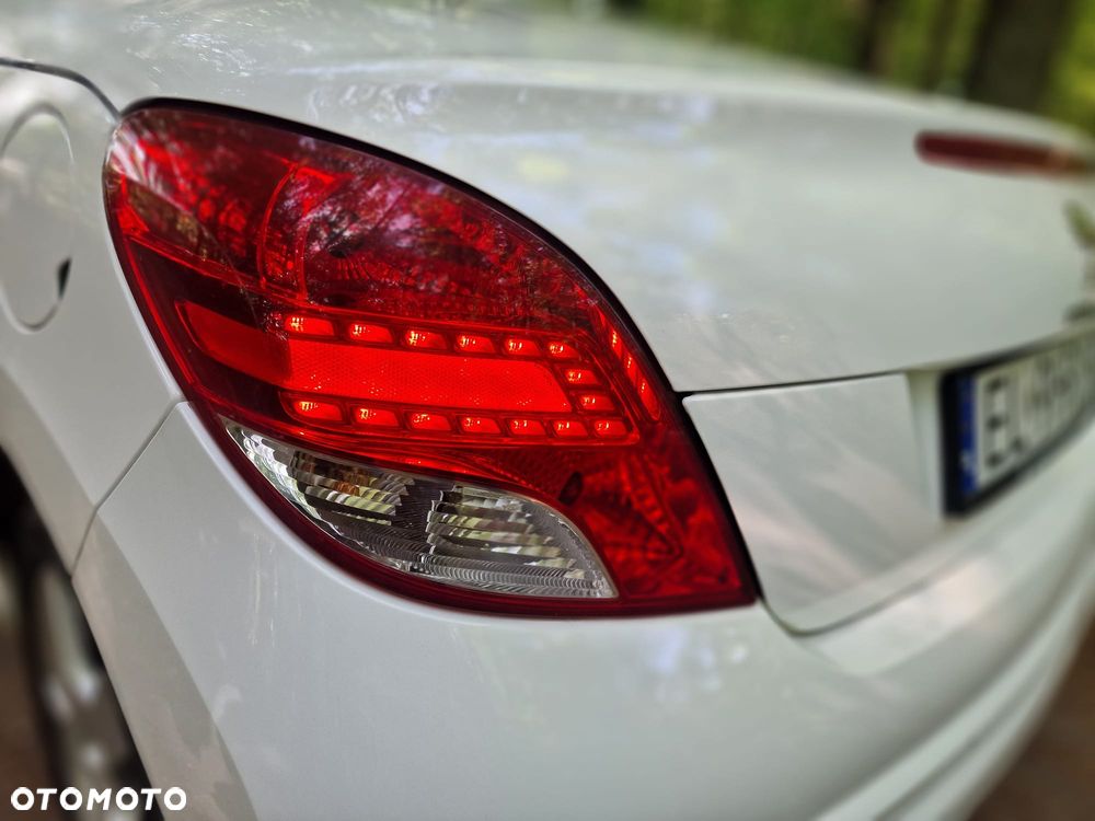 Peugeot 207 1.6 Premium - 8