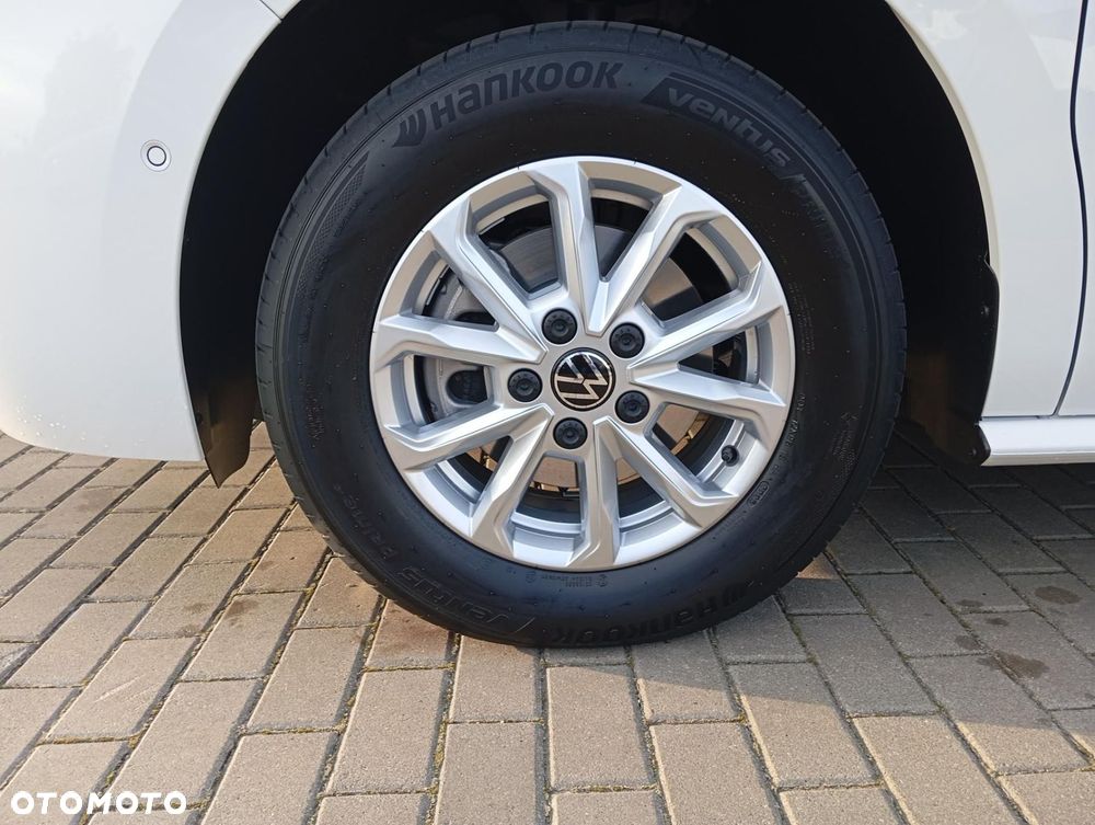 Volkswagen Multivan - 15