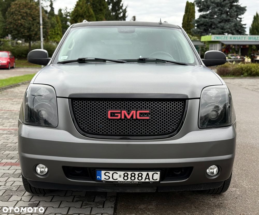 GMC Yukon Denali 6.2 - 3