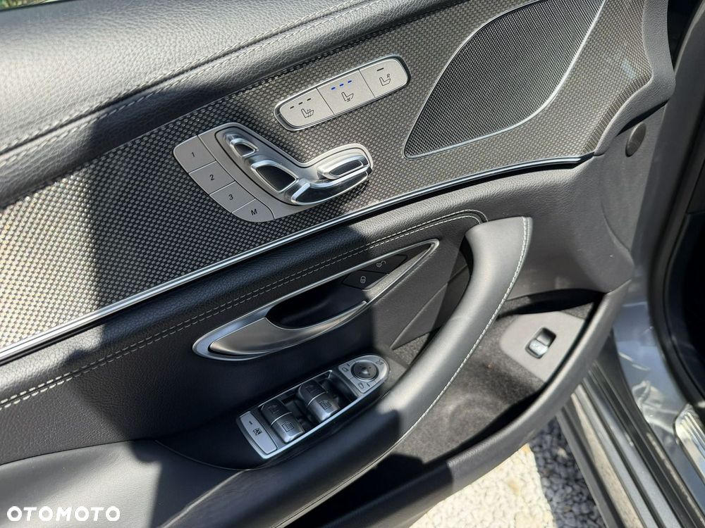 Mercedes-Benz CLS AMG 53 4-Matic+ - 12