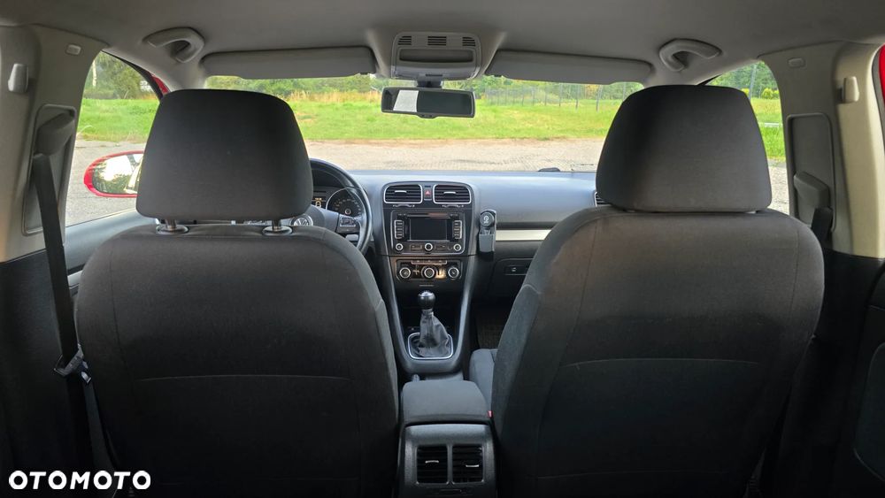 Volkswagen Golf 1.6 TDI Trendline - 12