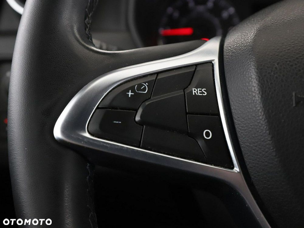 Dacia Duster TCe 100 2WD Celebration - 29