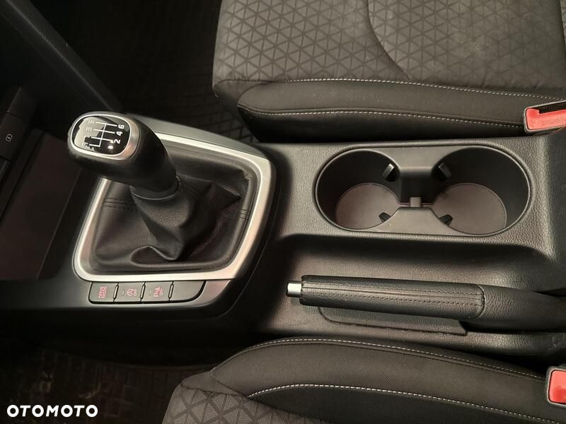 Kia Ceed - 17