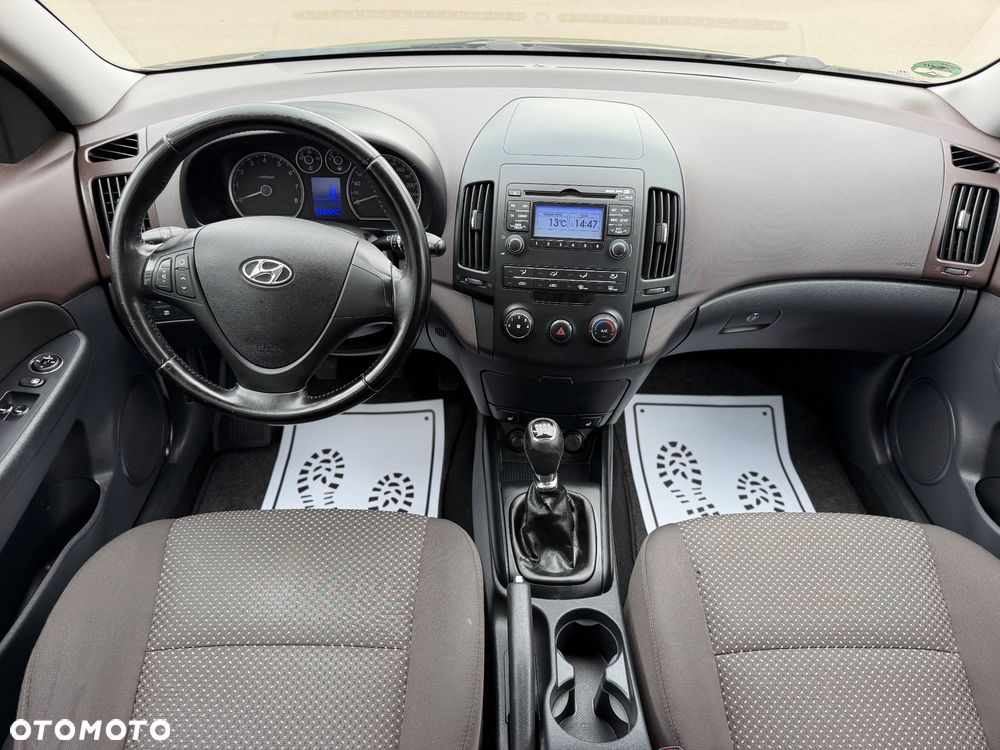Hyundai i30 1.4 FIFA WM Edition - 26