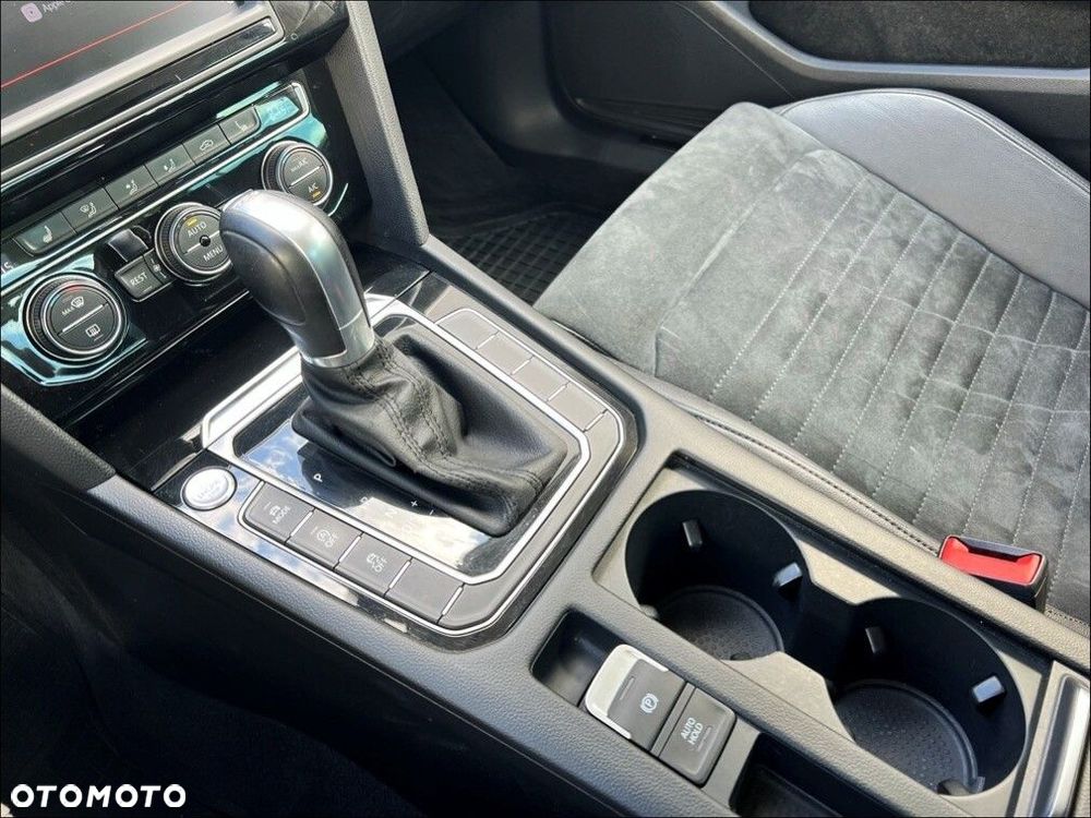 Volkswagen Passat 1.8 TSI BMT Highline DSG - 30