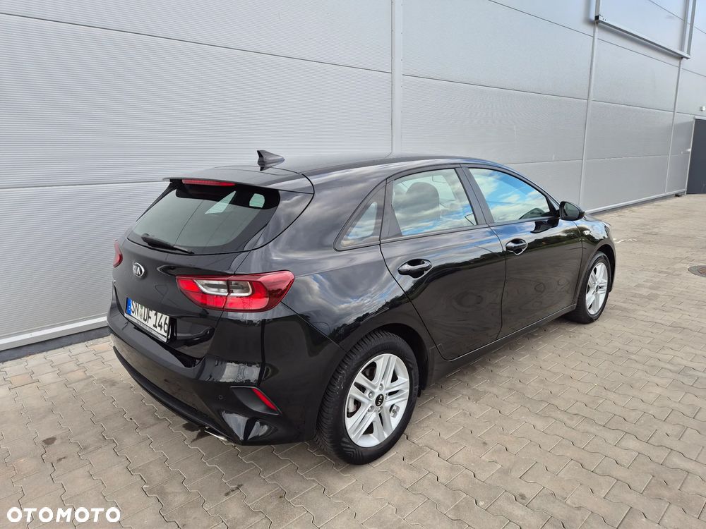 Kia Ceed 1.4 CVVT Dream-Team Edition - 4