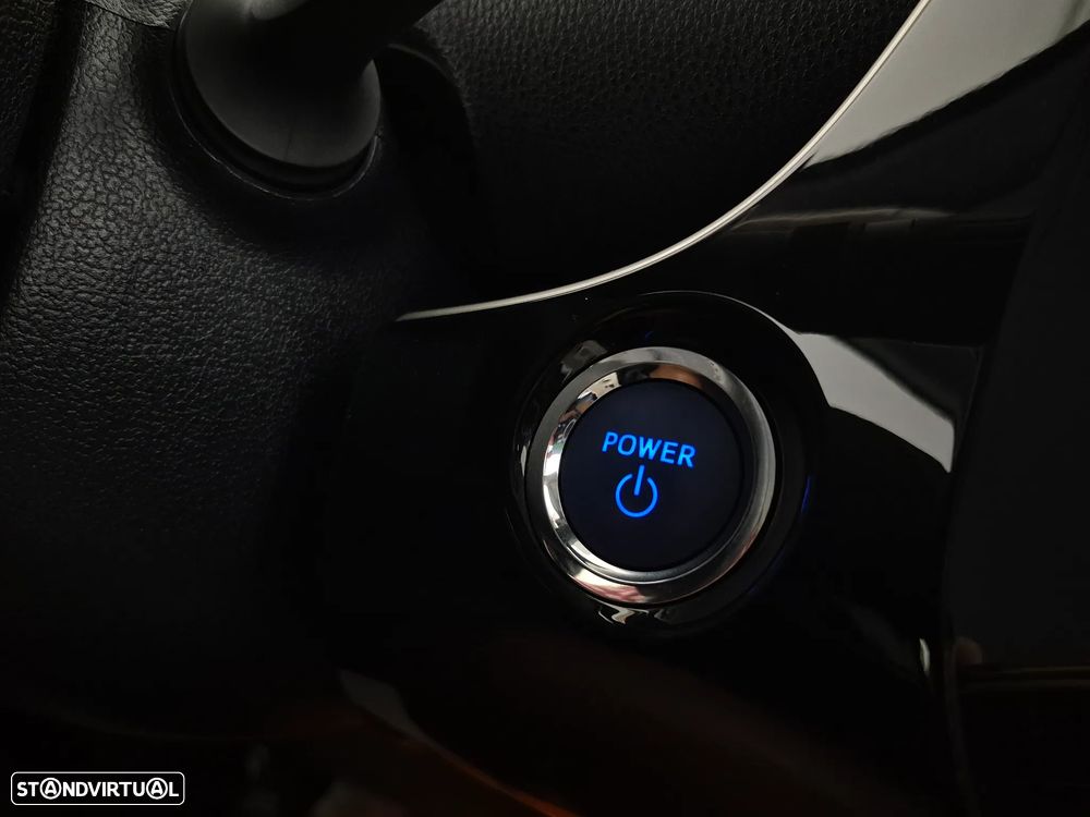 Toyota Prius 1.8 Luxury Pele - 34