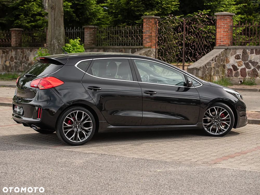 Kia Ceed 1.6 T-GDI GT-Track - 13