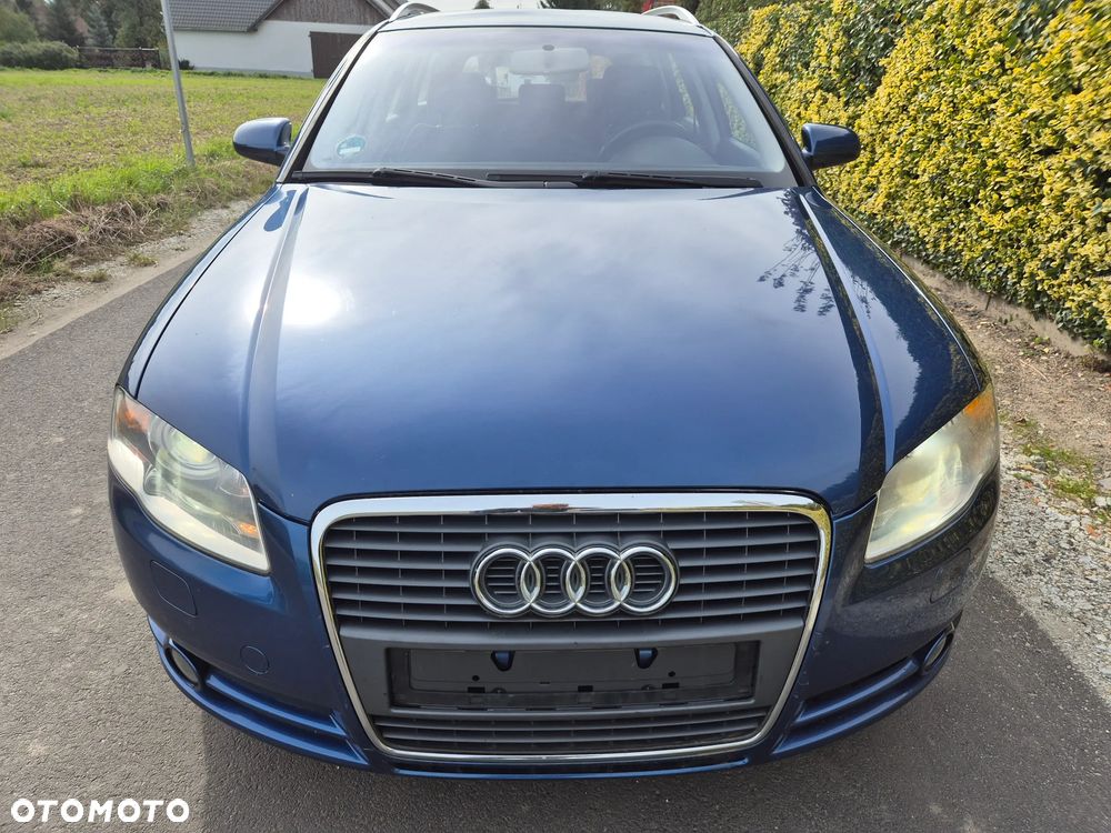 Audi A4 - 8