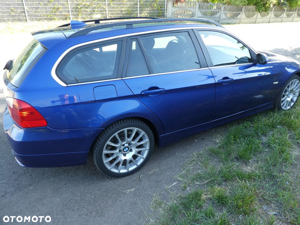 BMW Seria 3 335i xDrive - 3