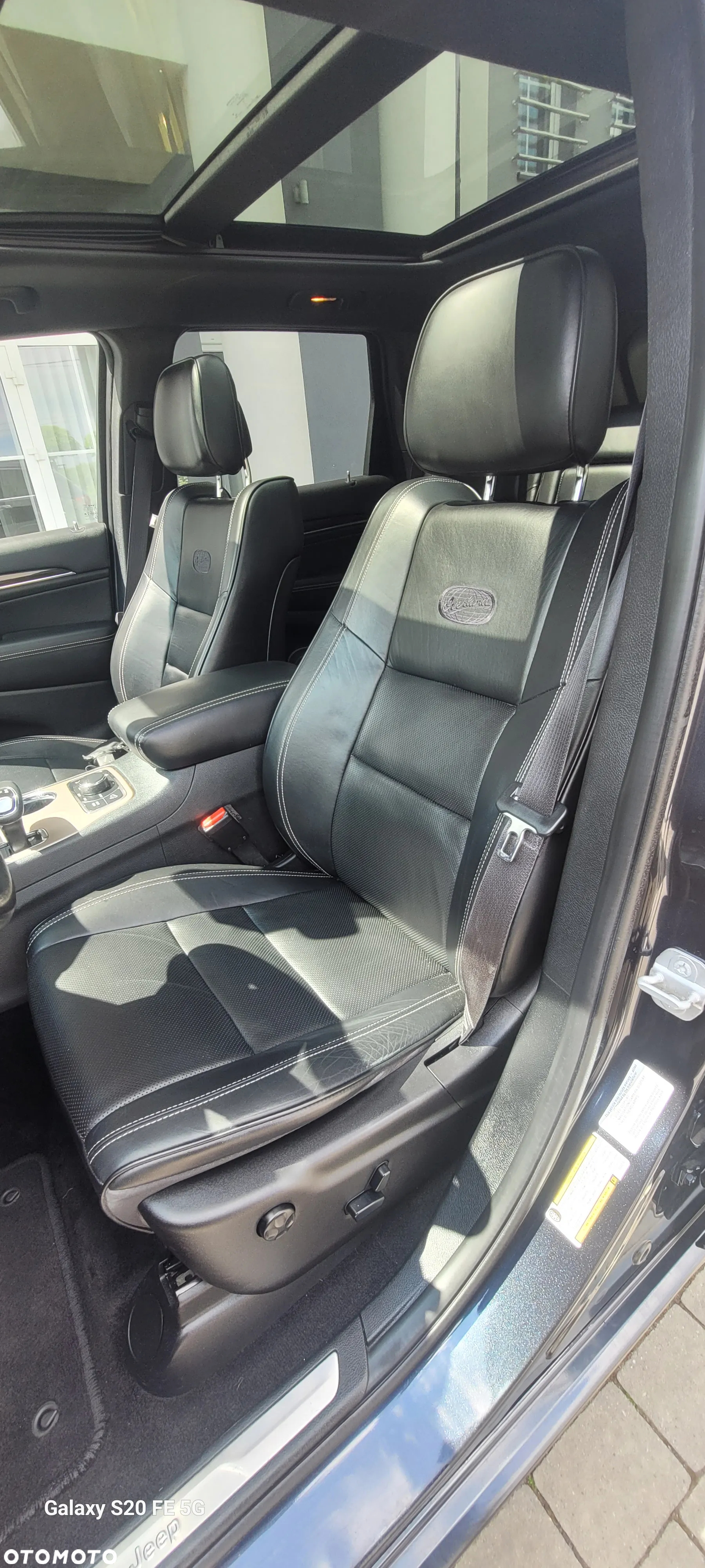 Jeep Grand Cherokee 5.7 V8 HEMI 4WD Automatik Overland - 13