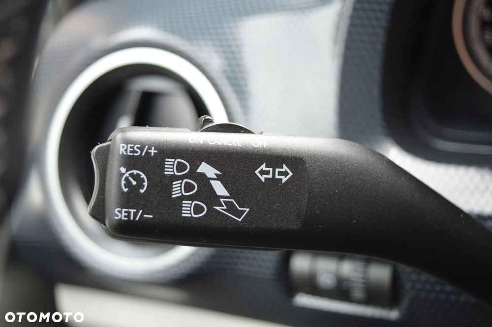 Volkswagen up! club - 27