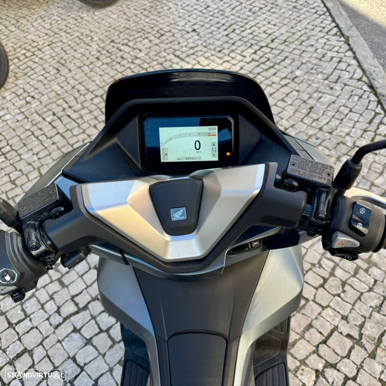 Honda PCX125 - 11