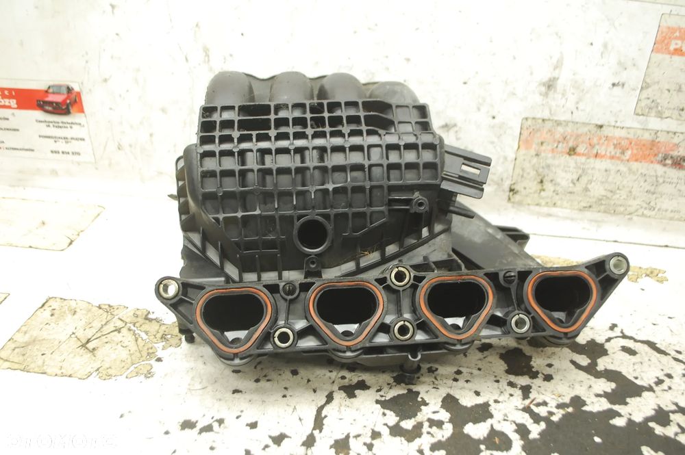 KOLEKTOR SSĄCY 036129709GT SEAT IBIZA III LIFT 1.4 16V SKODA VW AUDI