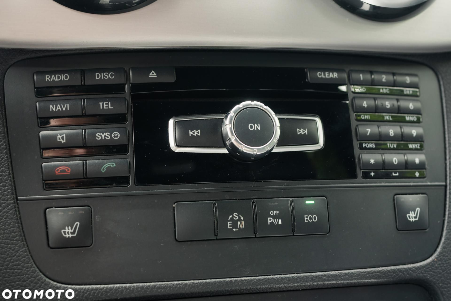 Mercedes-Benz GLK - 23