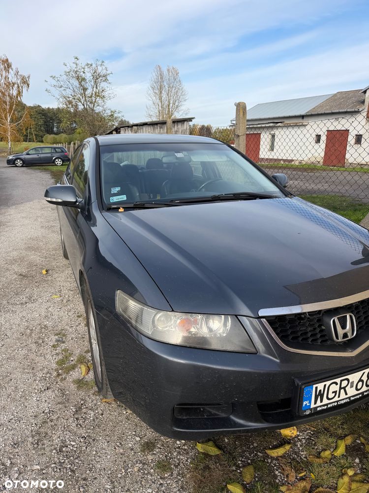 Honda Accord 2004 photo 4