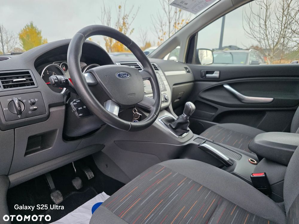 Ford C-MAX 1.8 Titanium - 29