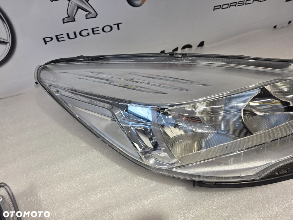 FORD KUGA MK2 II 12- PRAWA LAMPA PRZEDNIA PRZÓD ZWYKŁA , NR CV44-13W029-AE , NR AUKCJI LPP262 - 6