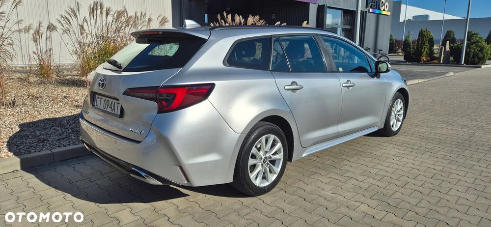 Toyota Corolla - 5