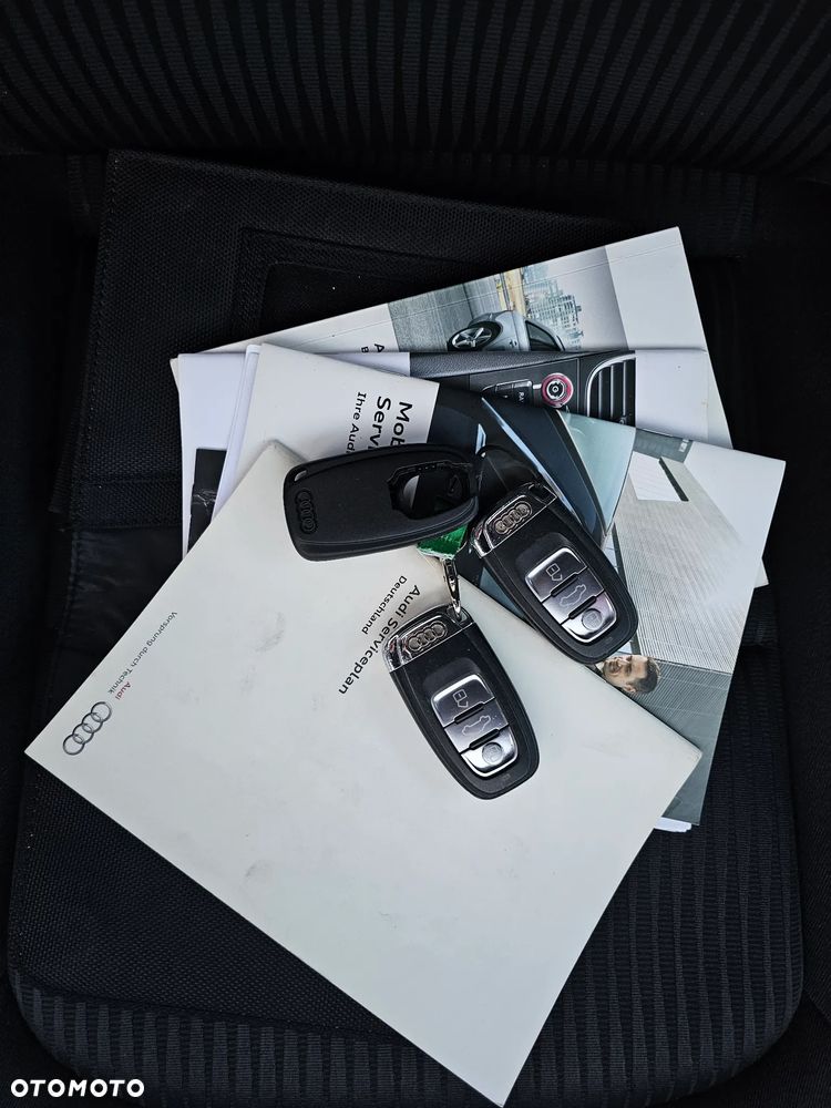 Audi A4 Avant 2.0 TDI - 16