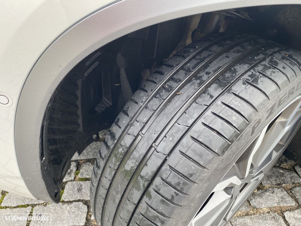 BMW X2 18 d sDrive Auto X Pack M - 9