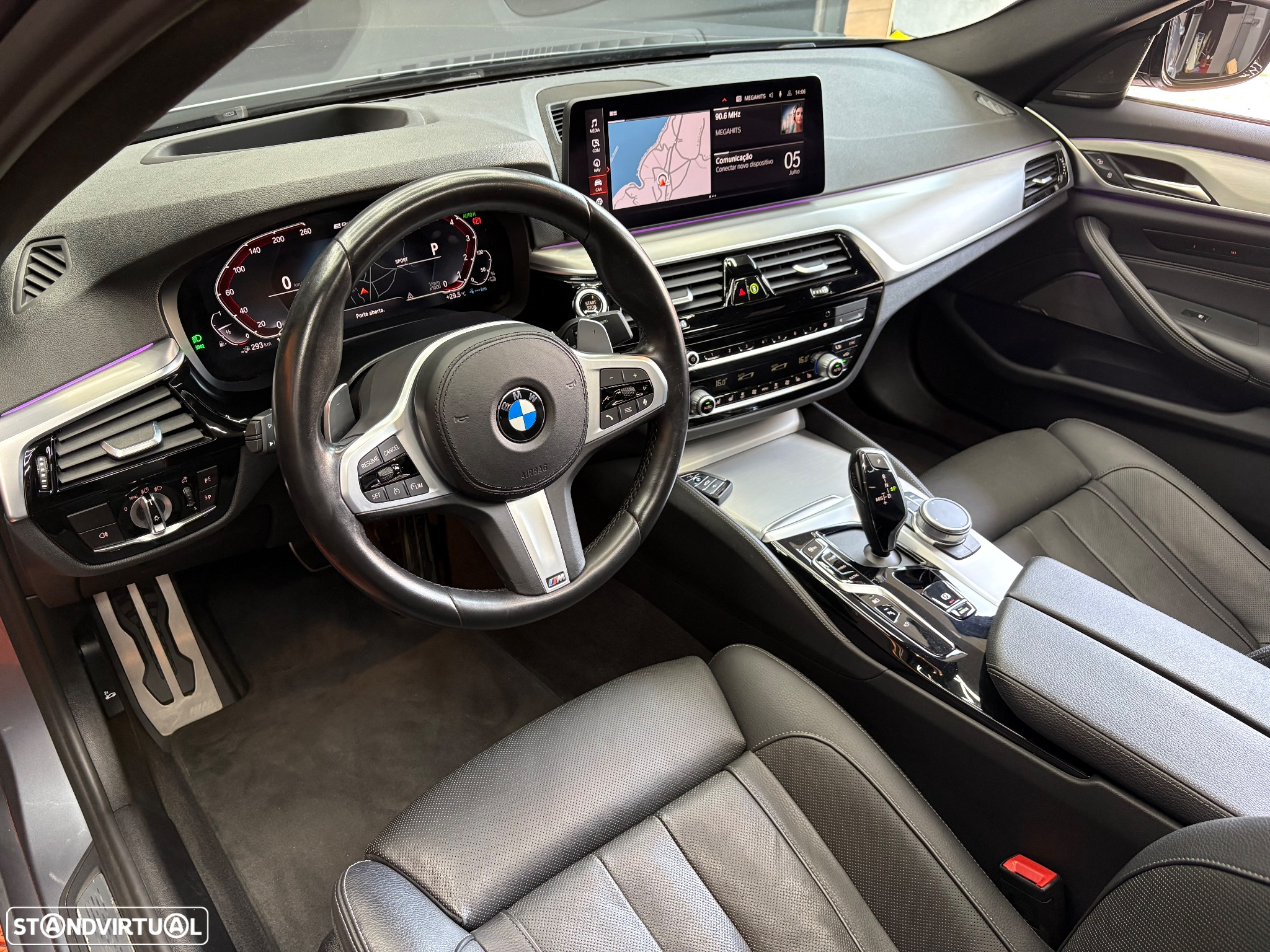 BMW 530 e Pack Desportivo M - 37