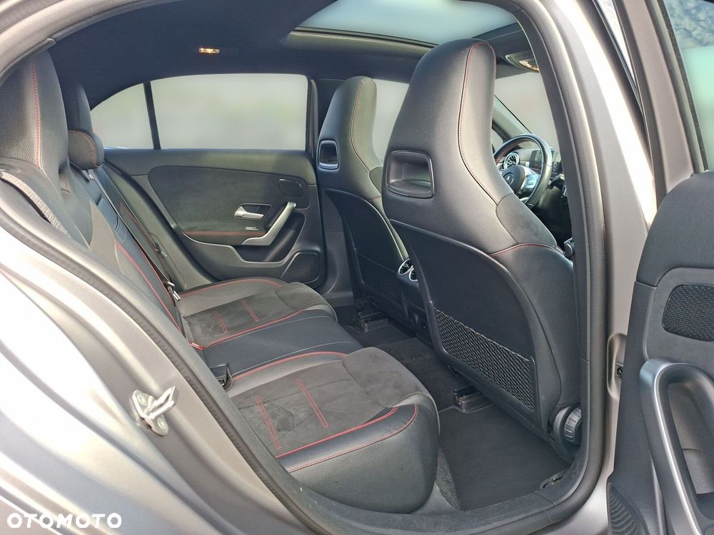 Mercedes-Benz Klasa A 250 4-Matic AMG Line 7G-DCT - 15