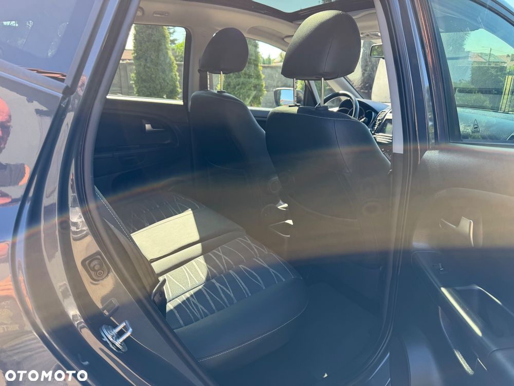 Kia Venga 1.6 CVVT Automatik Platinum Edition - 28