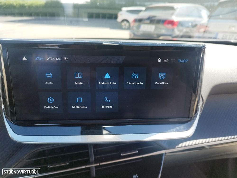 Peugeot 2008 1.2 PureTech Allure EAT8 - 10