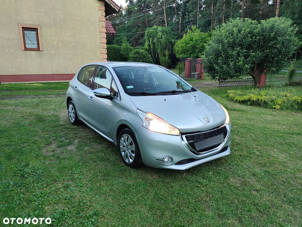 Peugeot 208 1.4 HDi Active - 1